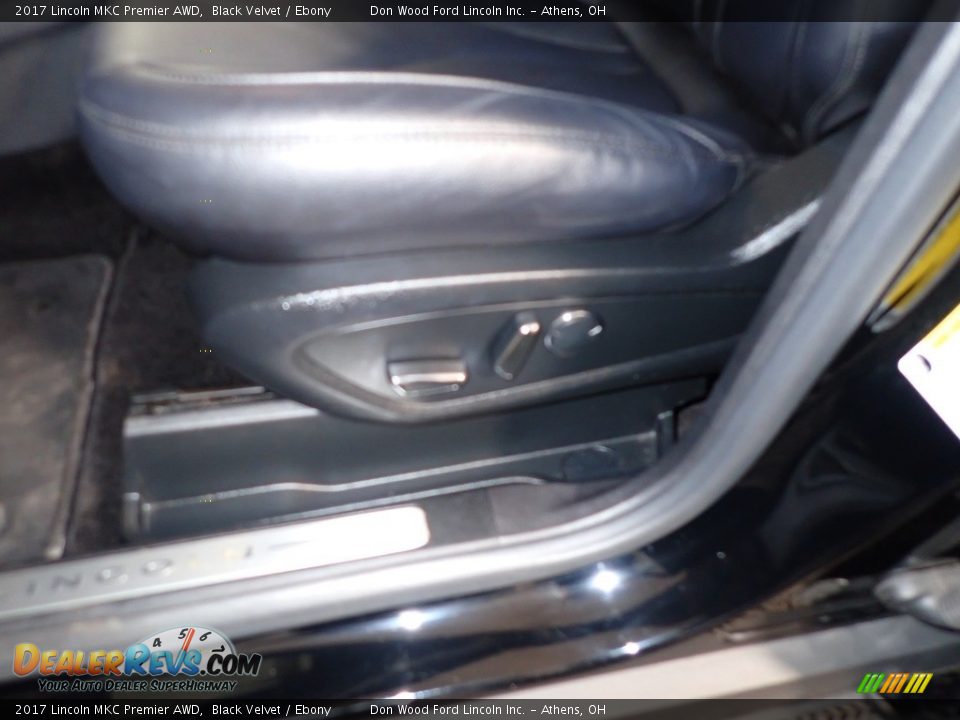 2017 Lincoln MKC Premier AWD Black Velvet / Ebony Photo #19