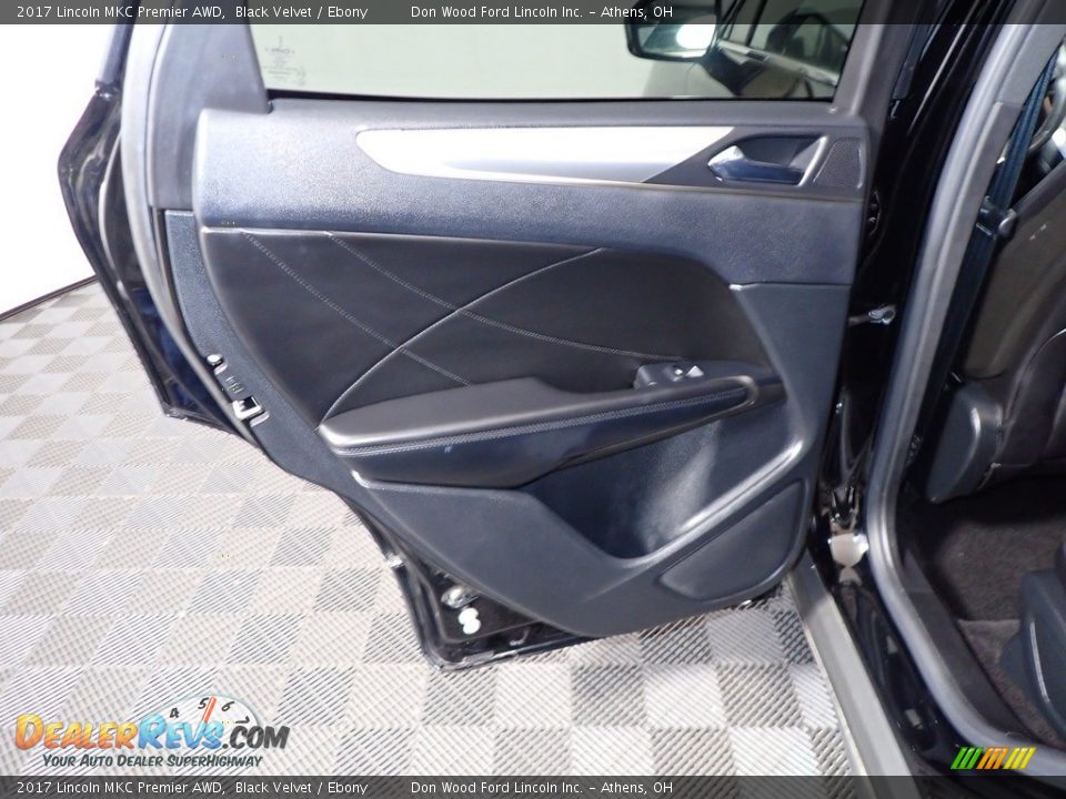 2017 Lincoln MKC Premier AWD Black Velvet / Ebony Photo #21