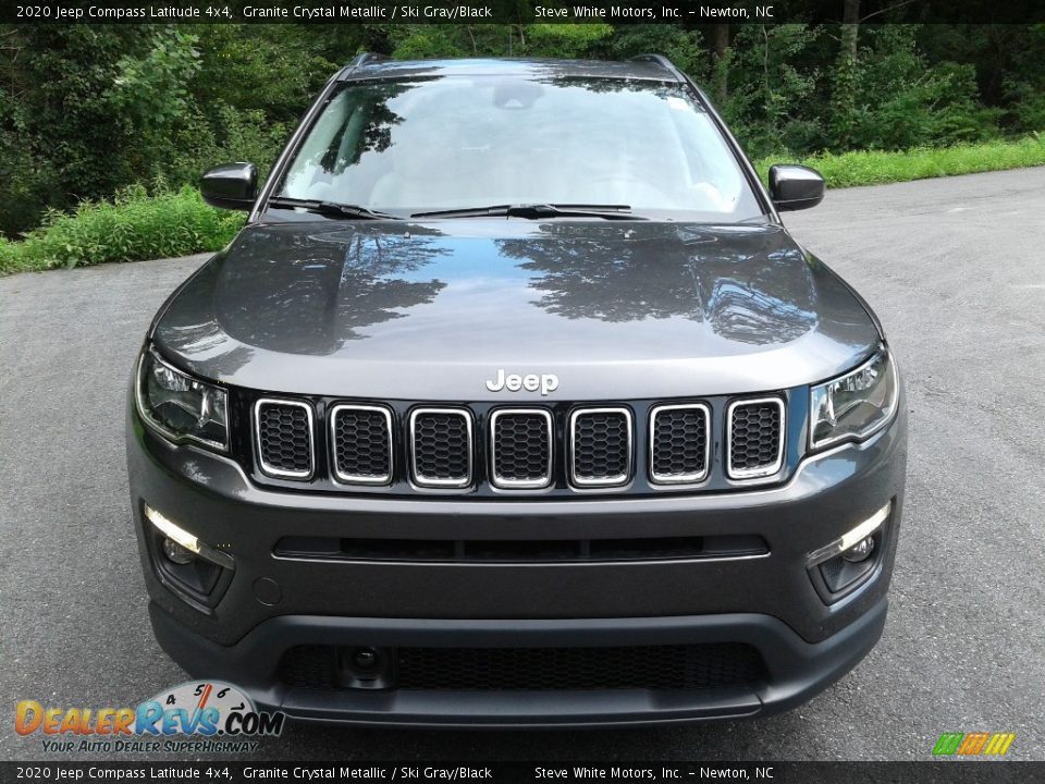 2020 Jeep Compass Latitude 4x4 Granite Crystal Metallic / Ski Gray/Black Photo #3