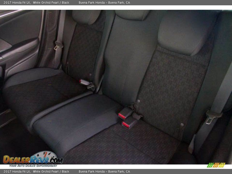 2017 Honda Fit LX White Orchid Pearl / Black Photo #16