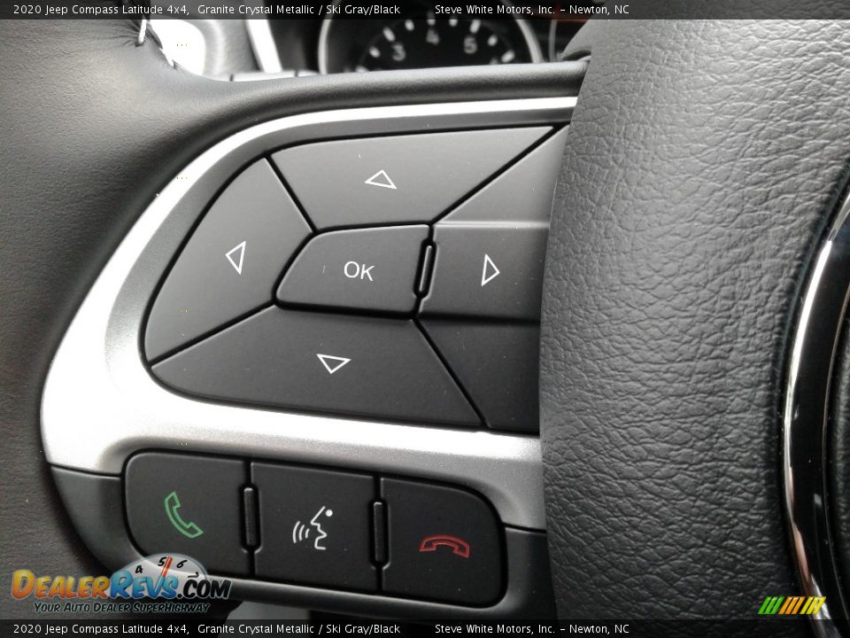 2020 Jeep Compass Latitude 4x4 Granite Crystal Metallic / Ski Gray/Black Photo #18