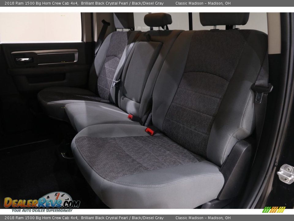 2018 Ram 1500 Big Horn Crew Cab 4x4 Brilliant Black Crystal Pearl / Black/Diesel Gray Photo #20
