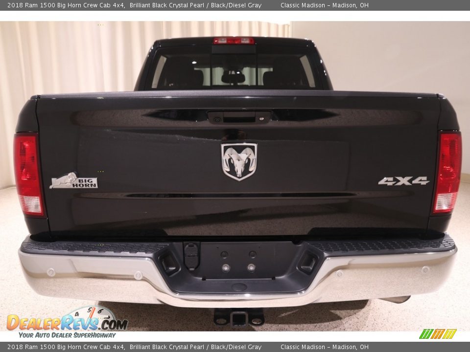 2018 Ram 1500 Big Horn Crew Cab 4x4 Brilliant Black Crystal Pearl / Black/Diesel Gray Photo #21