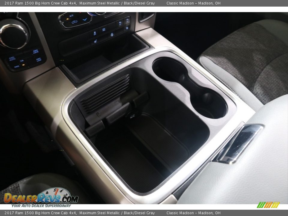 2017 Ram 1500 Big Horn Crew Cab 4x4 Maximum Steel Metallic / Black/Diesel Gray Photo #18