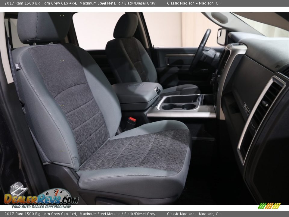 2017 Ram 1500 Big Horn Crew Cab 4x4 Maximum Steel Metallic / Black/Diesel Gray Photo #21