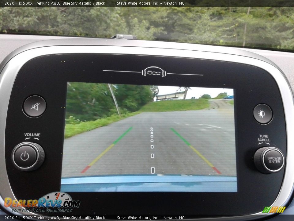 Controls of 2020 Fiat 500X Trekking AWD Photo #24