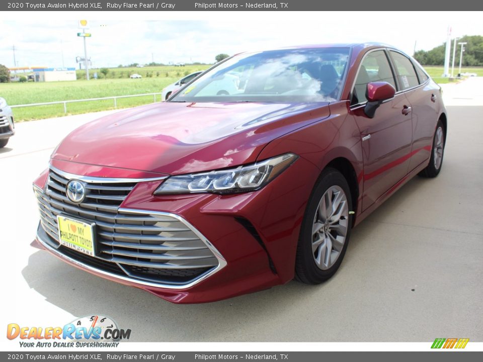 2020 Toyota Avalon Hybrid XLE Ruby Flare Pearl / Gray Photo #4