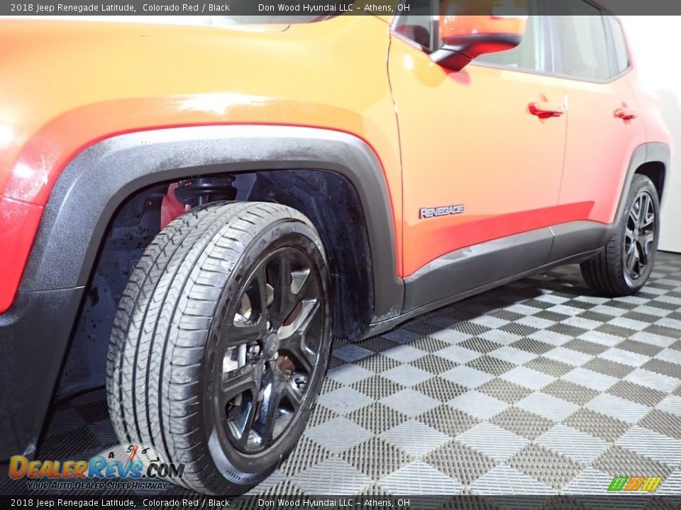 2018 Jeep Renegade Latitude Colorado Red / Black Photo #8