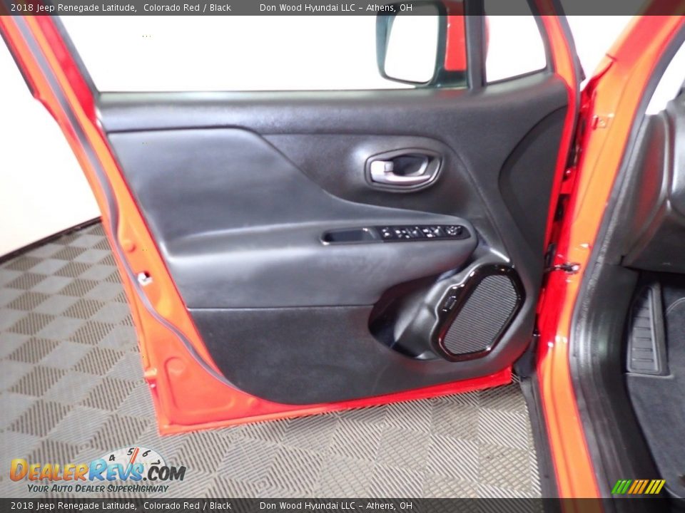2018 Jeep Renegade Latitude Colorado Red / Black Photo #17