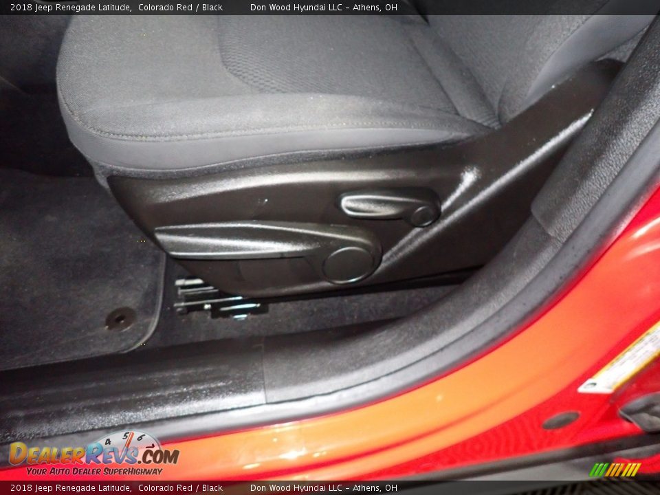 2018 Jeep Renegade Latitude Colorado Red / Black Photo #18