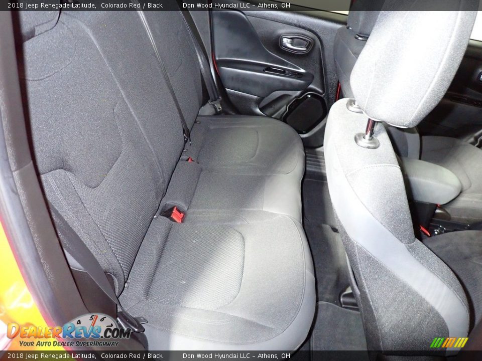 2018 Jeep Renegade Latitude Colorado Red / Black Photo #24