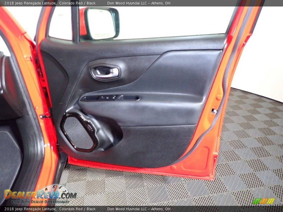 2018 Jeep Renegade Latitude Colorado Red / Black Photo #25
