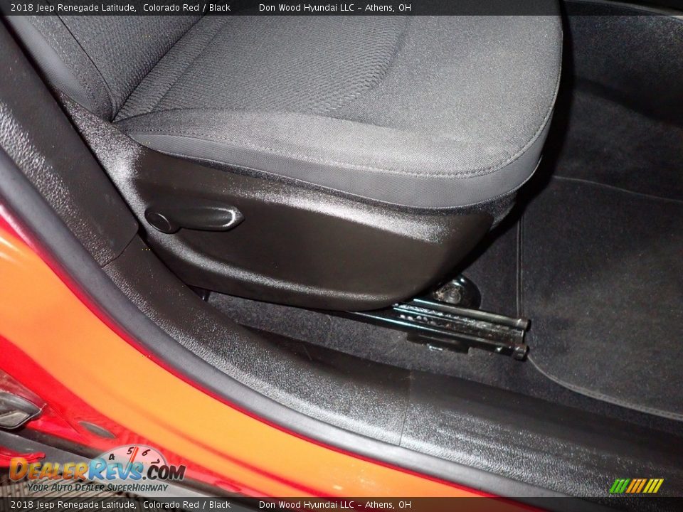 2018 Jeep Renegade Latitude Colorado Red / Black Photo #26