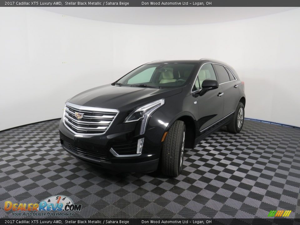 2017 Cadillac XT5 Luxury AWD Stellar Black Metallic / Sahara Beige Photo #11