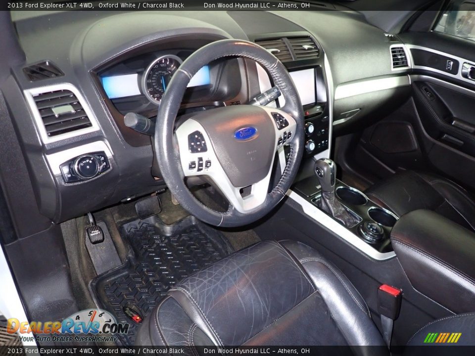 2013 Ford Explorer XLT 4WD Oxford White / Charcoal Black Photo #19