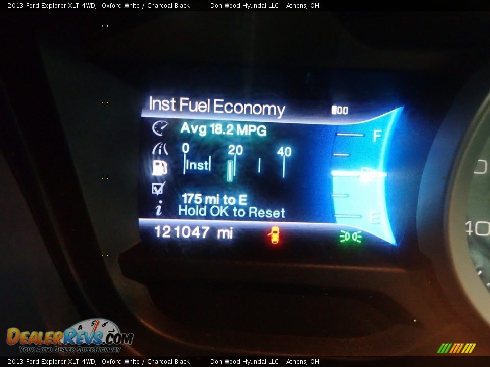 2013 Ford Explorer XLT 4WD Oxford White / Charcoal Black Photo #28