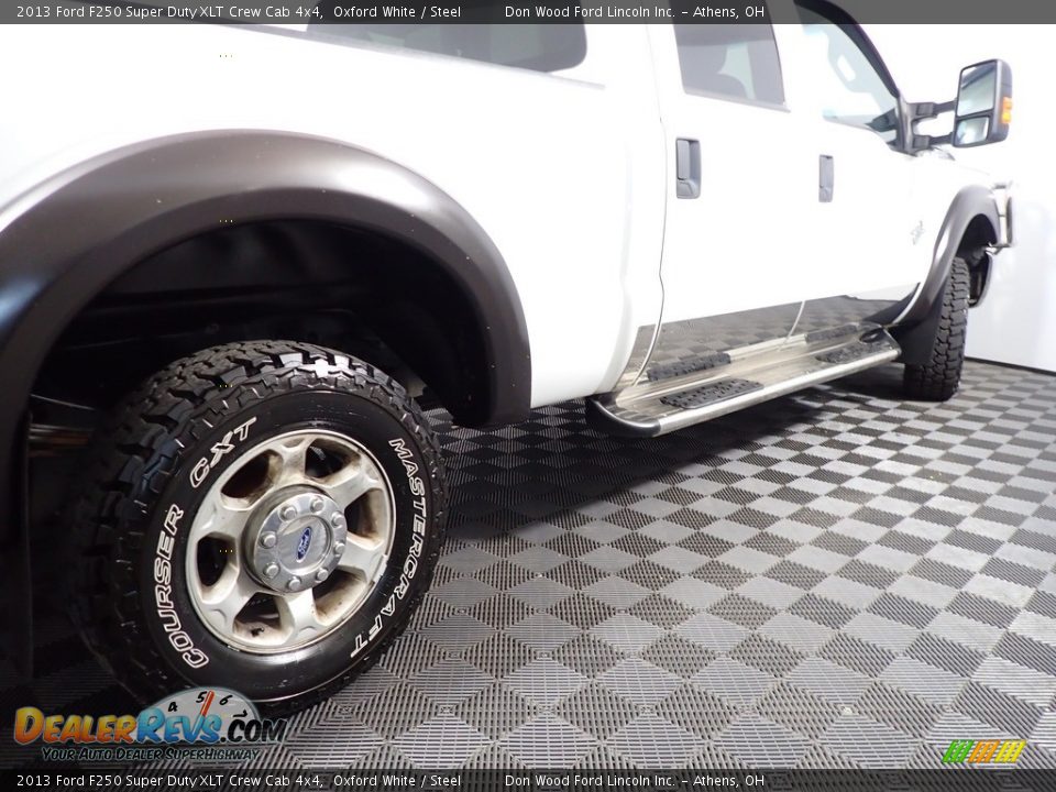 2013 Ford F250 Super Duty XLT Crew Cab 4x4 Oxford White / Steel Photo #11