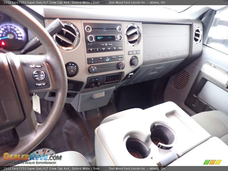 2013 Ford F250 Super Duty XLT Crew Cab 4x4 Oxford White / Steel Photo #25