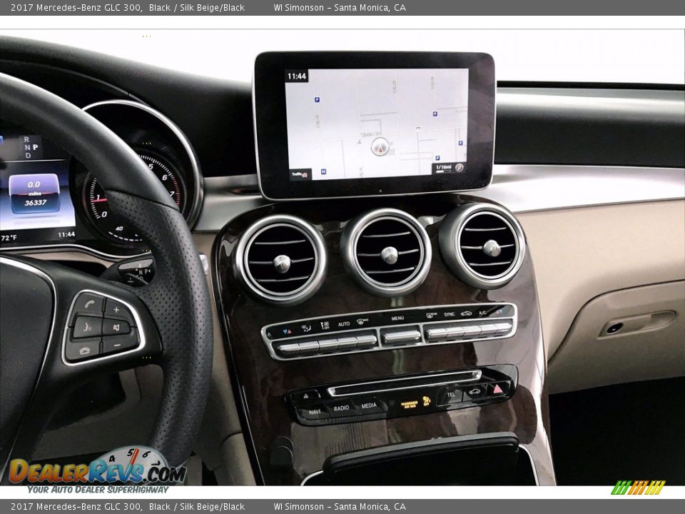 2017 Mercedes-Benz GLC 300 Black / Silk Beige/Black Photo #5