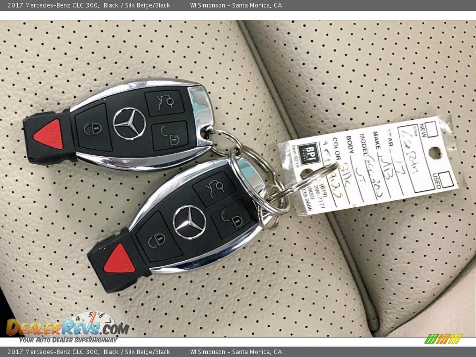 2017 Mercedes-Benz GLC 300 Black / Silk Beige/Black Photo #11