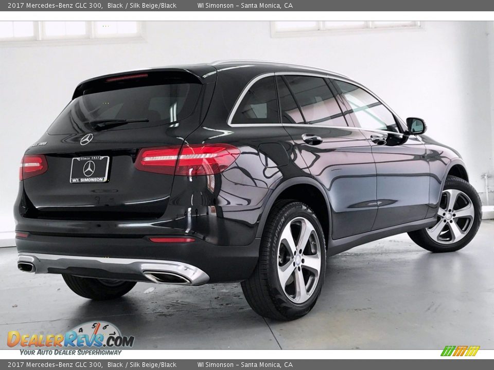 2017 Mercedes-Benz GLC 300 Black / Silk Beige/Black Photo #16