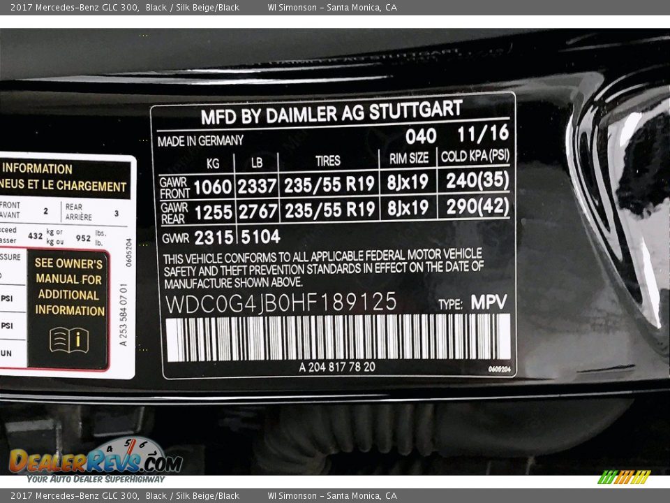 2017 Mercedes-Benz GLC 300 Black / Silk Beige/Black Photo #24