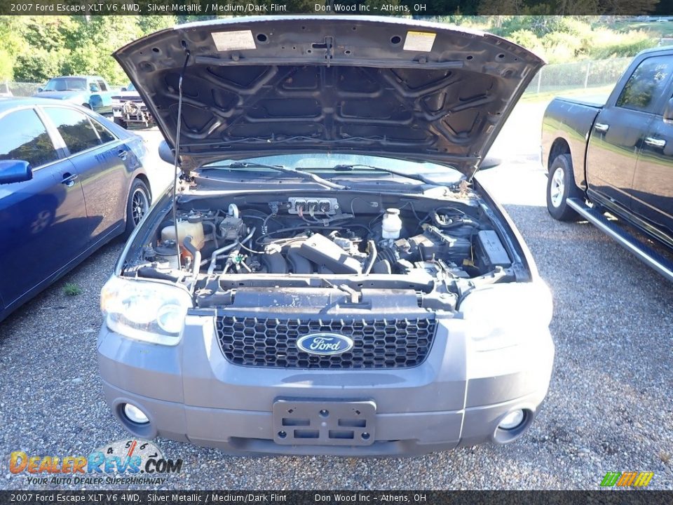 2007 Ford Escape XLT V6 4WD Silver Metallic / Medium/Dark Flint Photo #4