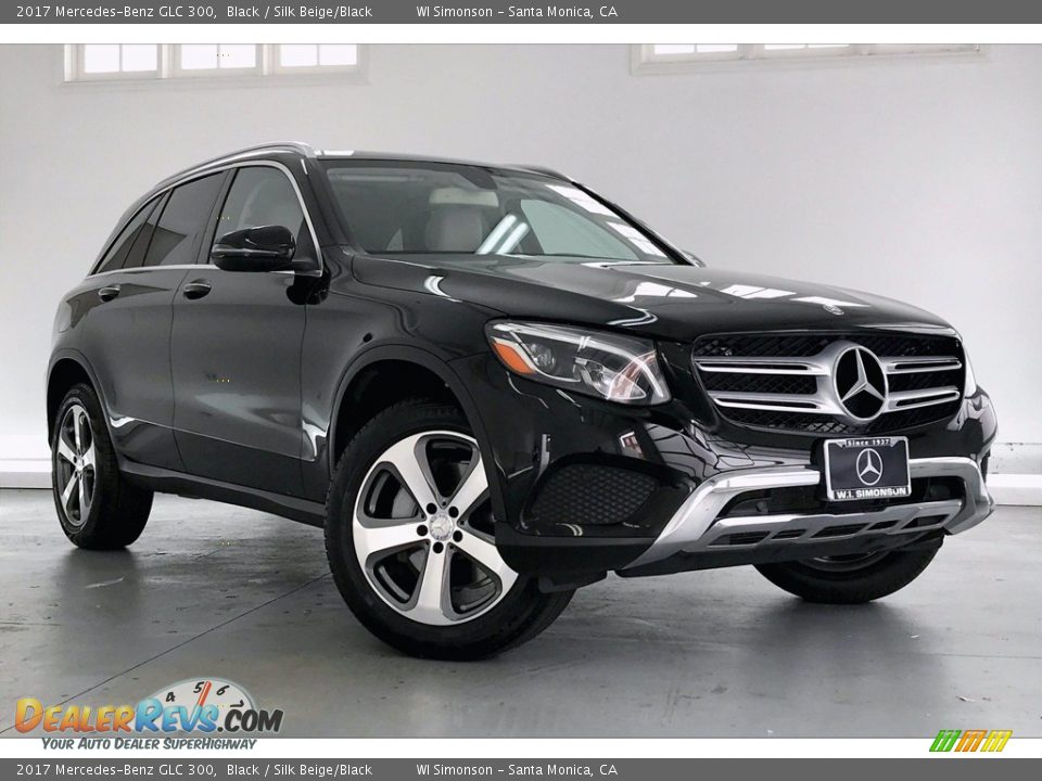 2017 Mercedes-Benz GLC 300 Black / Silk Beige/Black Photo #34