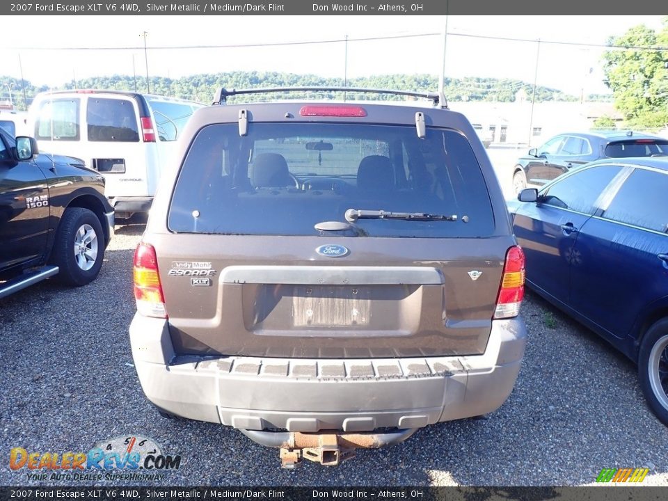 2007 Ford Escape XLT V6 4WD Silver Metallic / Medium/Dark Flint Photo #10