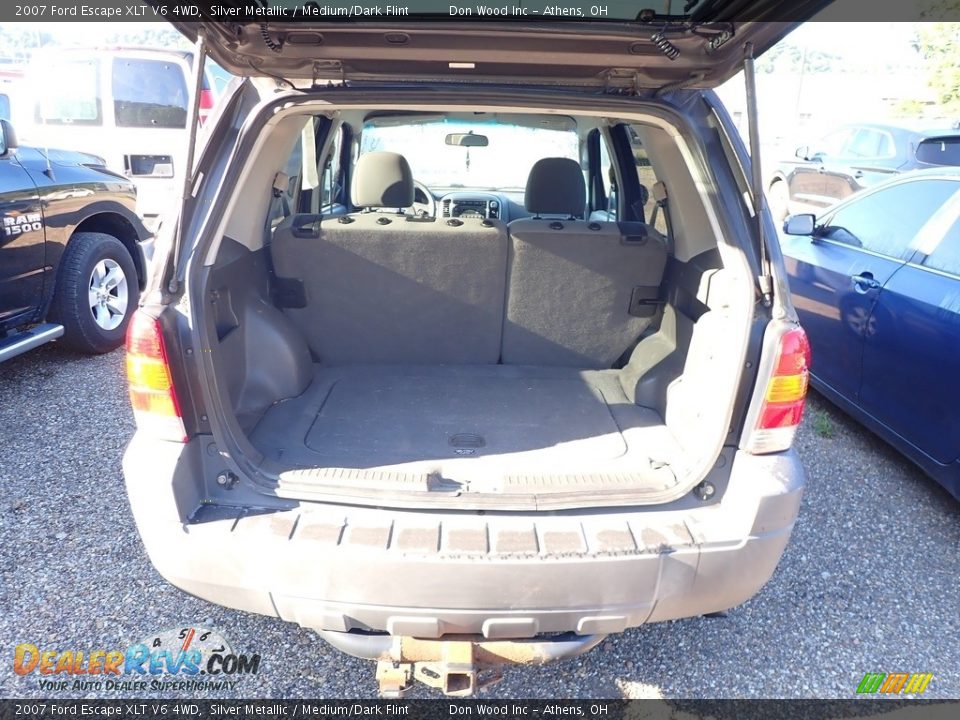 2007 Ford Escape XLT V6 4WD Silver Metallic / Medium/Dark Flint Photo #11