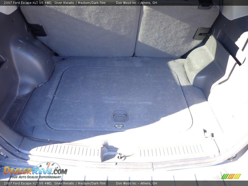 2007 Ford Escape XLT V6 4WD Silver Metallic / Medium/Dark Flint Photo #12