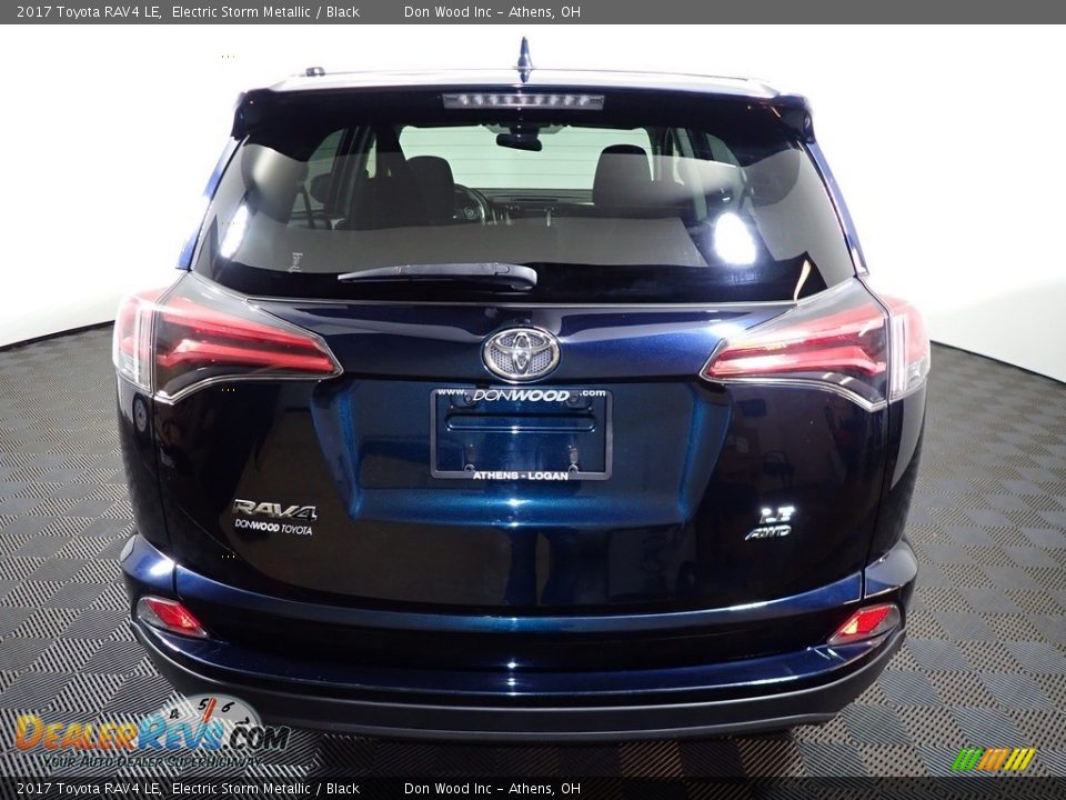 2017 Toyota RAV4 LE Electric Storm Metallic / Black Photo #11