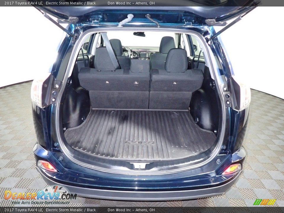 2017 Toyota RAV4 LE Electric Storm Metallic / Black Photo #12