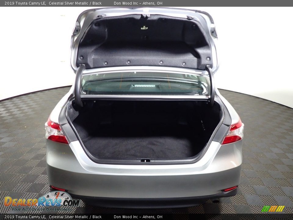 2019 Toyota Camry LE Celestial Silver Metallic / Black Photo #12