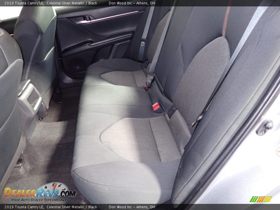 2019 Toyota Camry LE Celestial Silver Metallic / Black Photo #20