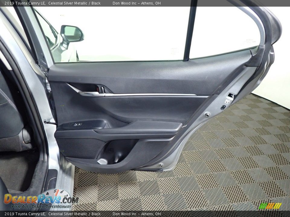 2019 Toyota Camry LE Celestial Silver Metallic / Black Photo #21