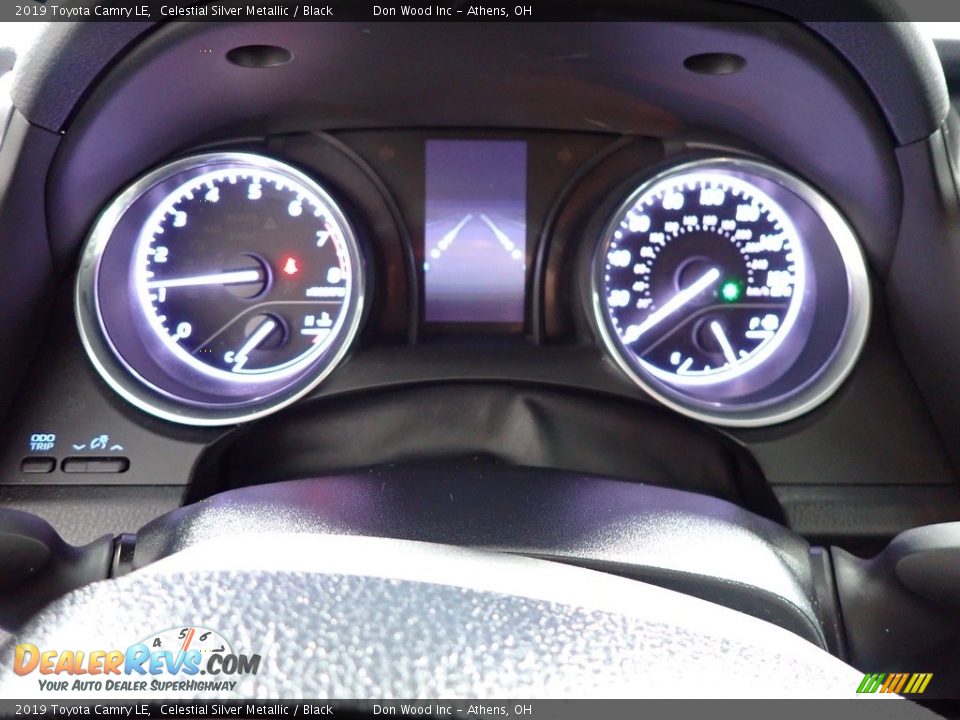 2019 Toyota Camry LE Celestial Silver Metallic / Black Photo #26