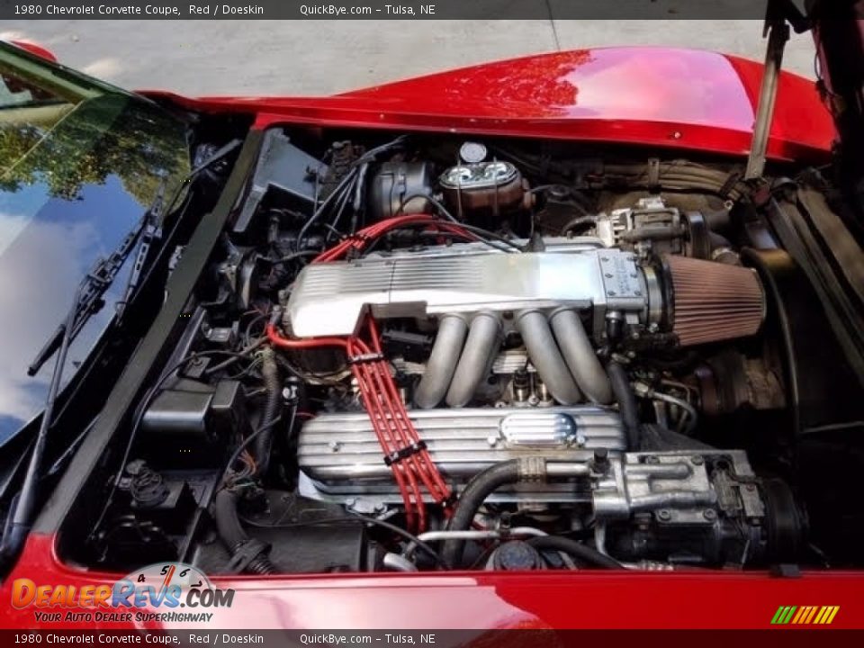 1980 Chevrolet Corvette Coupe Red / Doeskin Photo #12