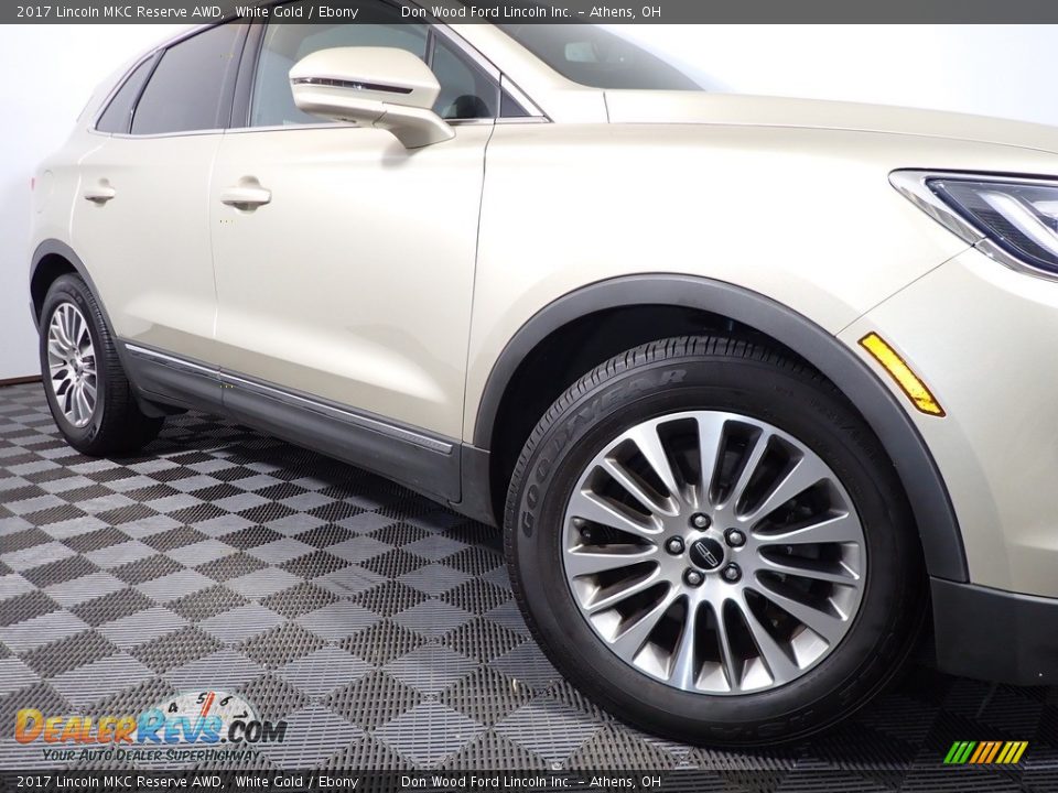 2017 Lincoln MKC Reserve AWD White Gold / Ebony Photo #3