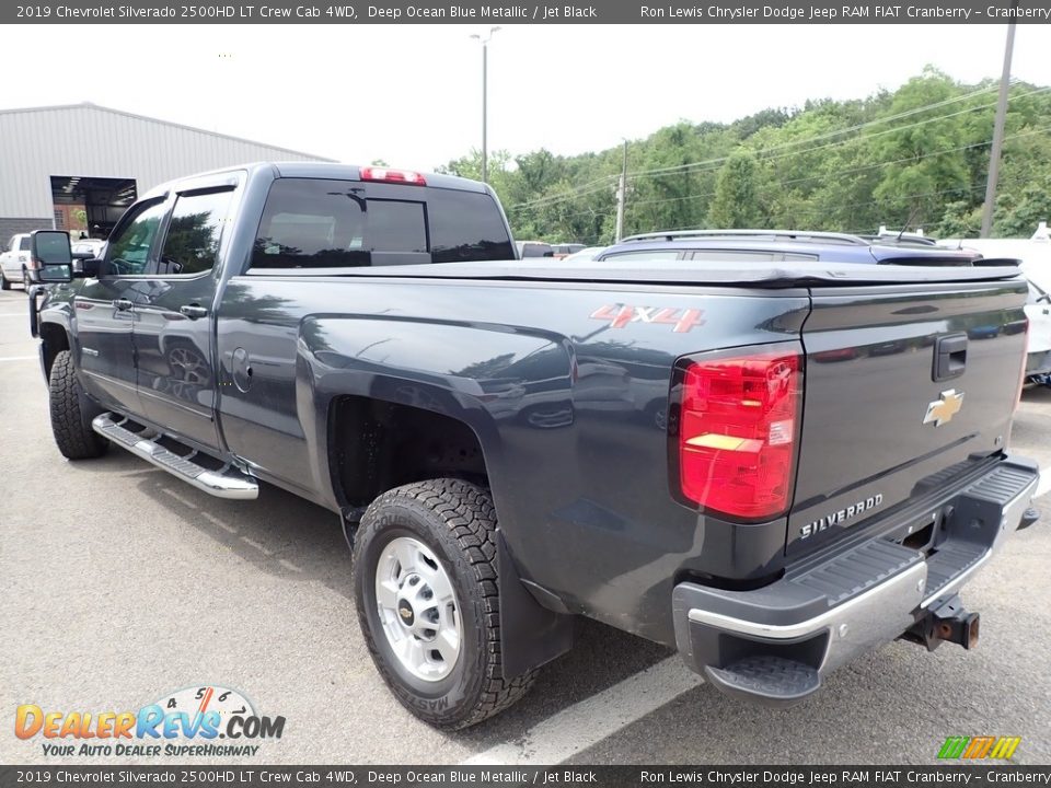 2019 Chevrolet Silverado 2500HD LT Crew Cab 4WD Deep Ocean Blue Metallic / Jet Black Photo #4