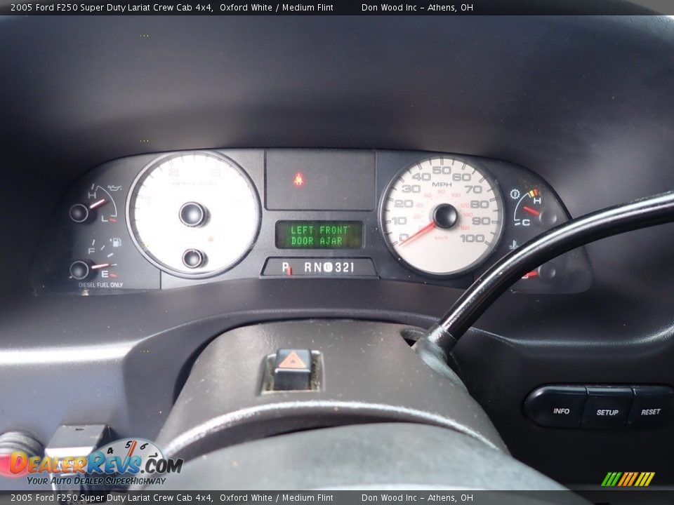 2005 Ford F250 Super Duty Lariat Crew Cab 4x4 Oxford White / Medium Flint Photo #25