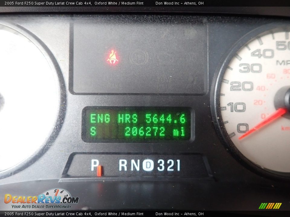 2005 Ford F250 Super Duty Lariat Crew Cab 4x4 Oxford White / Medium Flint Photo #26