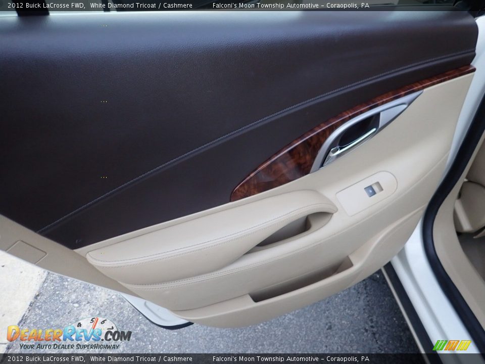 2012 Buick LaCrosse FWD White Diamond Tricoat / Cashmere Photo #19