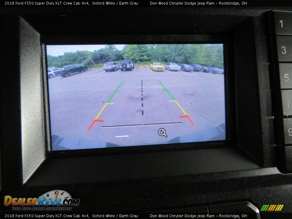 2018 Ford F350 Super Duty XLT Crew Cab 4x4 Oxford White / Earth Gray Photo #2