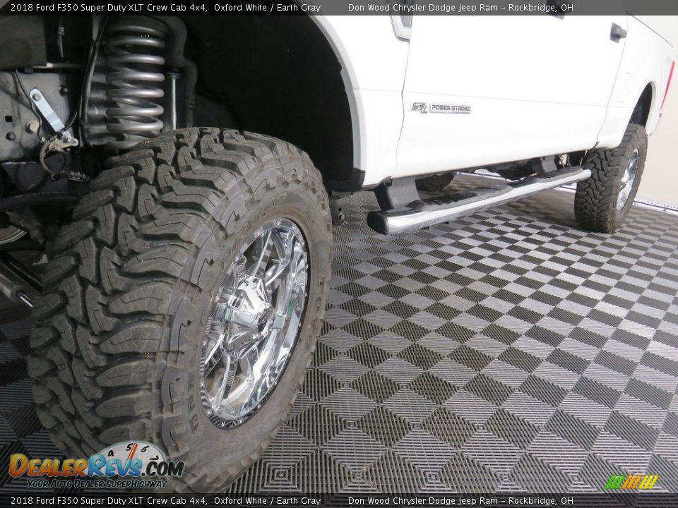 2018 Ford F350 Super Duty XLT Crew Cab 4x4 Oxford White / Earth Gray Photo #9