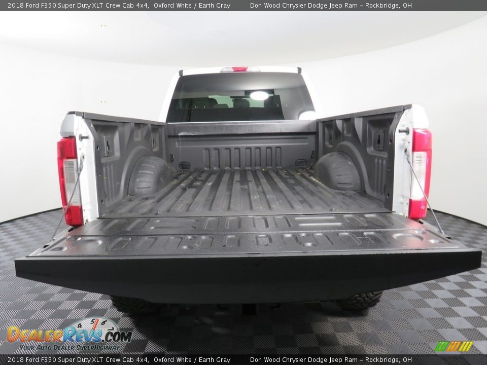 2018 Ford F350 Super Duty XLT Crew Cab 4x4 Oxford White / Earth Gray Photo #14