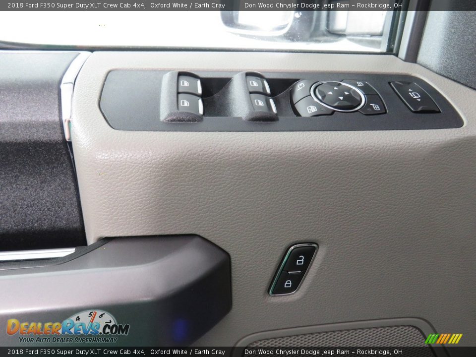 2018 Ford F350 Super Duty XLT Crew Cab 4x4 Oxford White / Earth Gray Photo #19