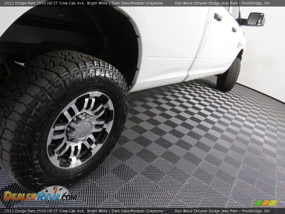 2011 Dodge Ram 2500 HD ST Crew Cab 4x4 Bright White / Dark Slate/Medium Graystone Photo #15