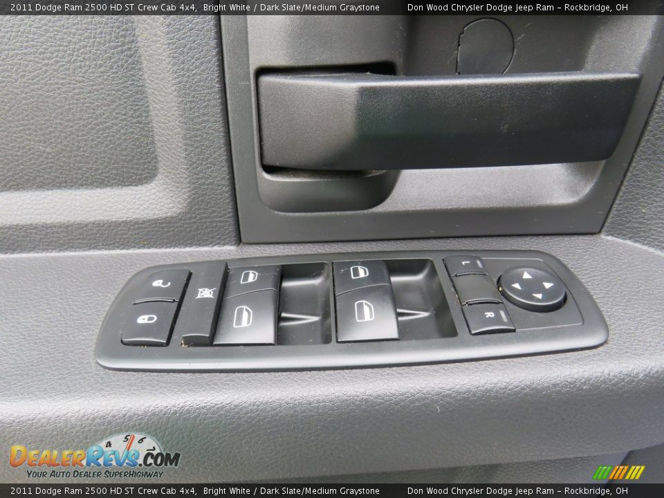 2011 Dodge Ram 2500 HD ST Crew Cab 4x4 Bright White / Dark Slate/Medium Graystone Photo #17