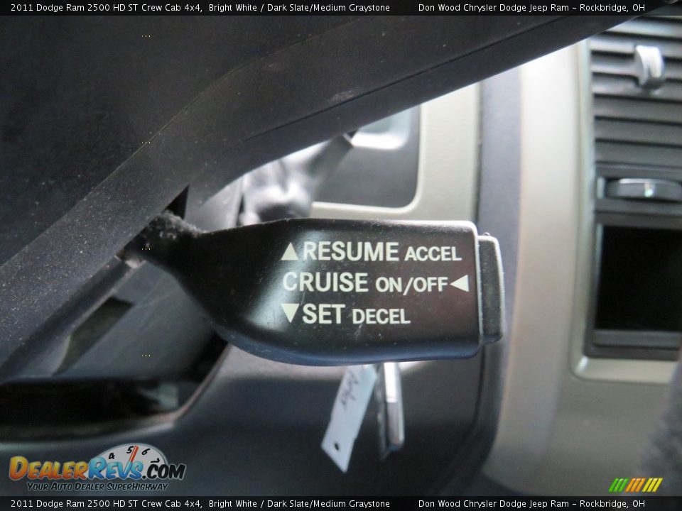 2011 Dodge Ram 2500 HD ST Crew Cab 4x4 Bright White / Dark Slate/Medium Graystone Photo #24